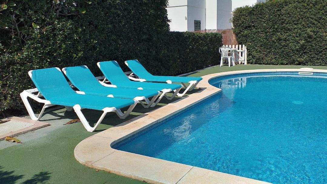 Apartamentos Delfines Cala Blanca  Exterior photo